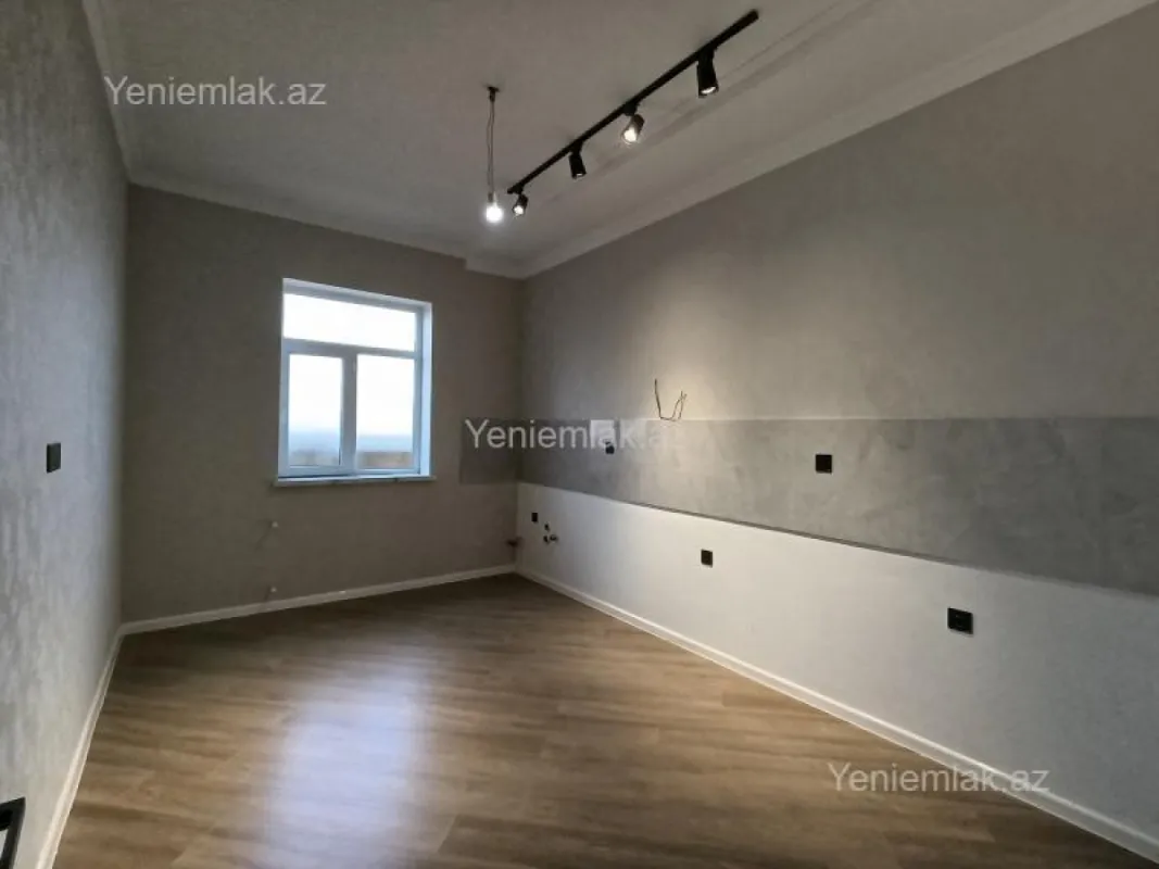 Satılır 3 otaqlı həyət evi 100 m²