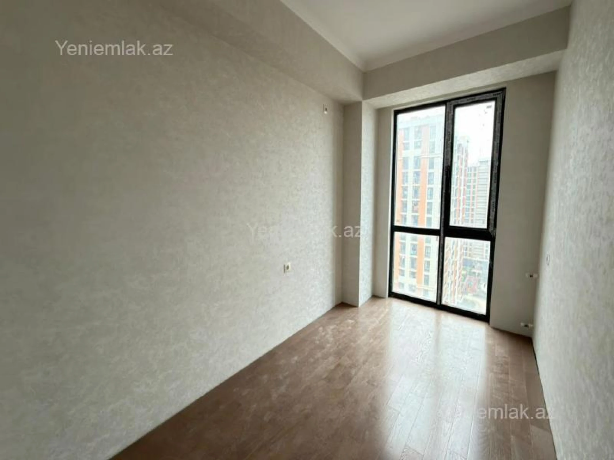 Satılır 4 otaqlı yeni tikili 104 m²