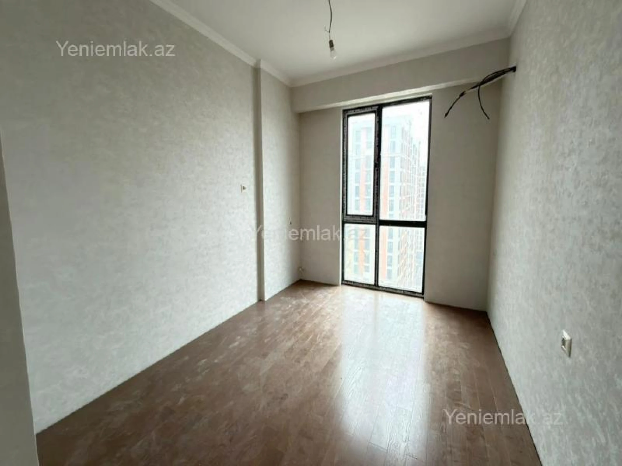 Satılır 4 otaqlı yeni tikili 104 m²