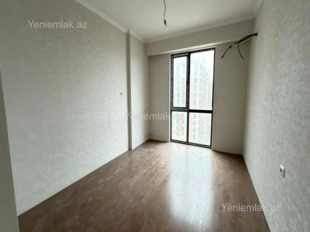 Satılır 4 otaqlı yeni tikili 104 m²