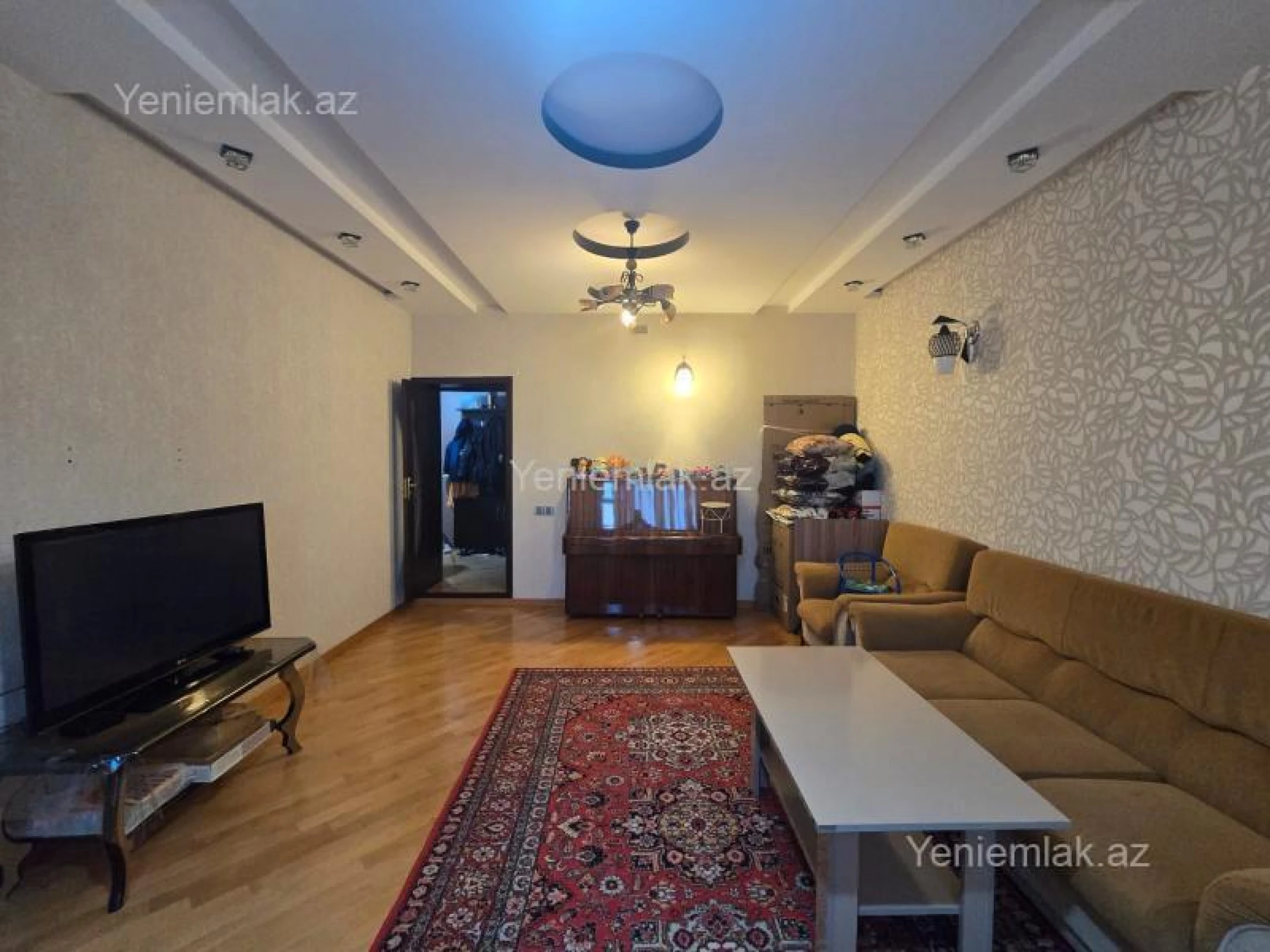 Satılır 4 otaqlı köhnə tikili 85 m²