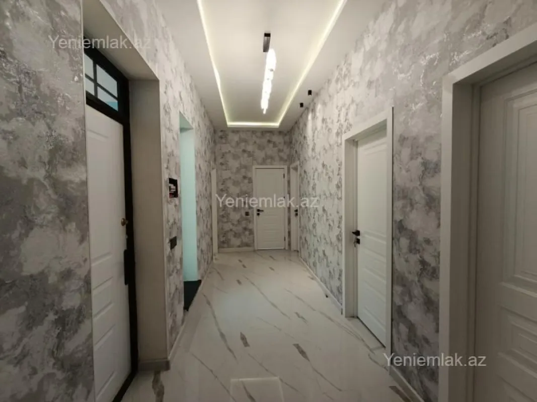 Satılır 4 otaqlı həyət evi 125 m²