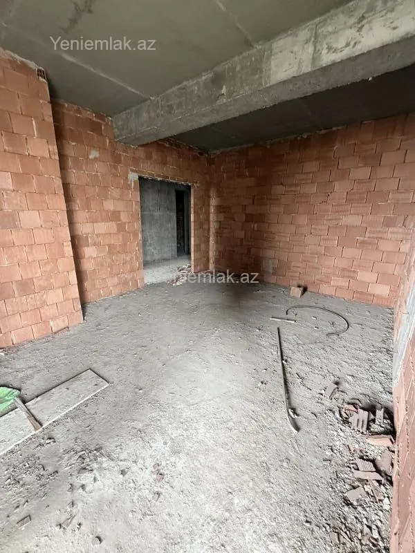Satılır 3 otaqlı yeni tikili 137.73 m²