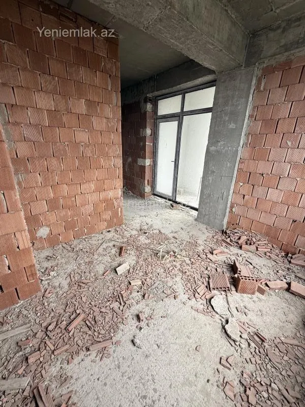 Satılır 3 otaqlı yeni tikili 137.73 m²