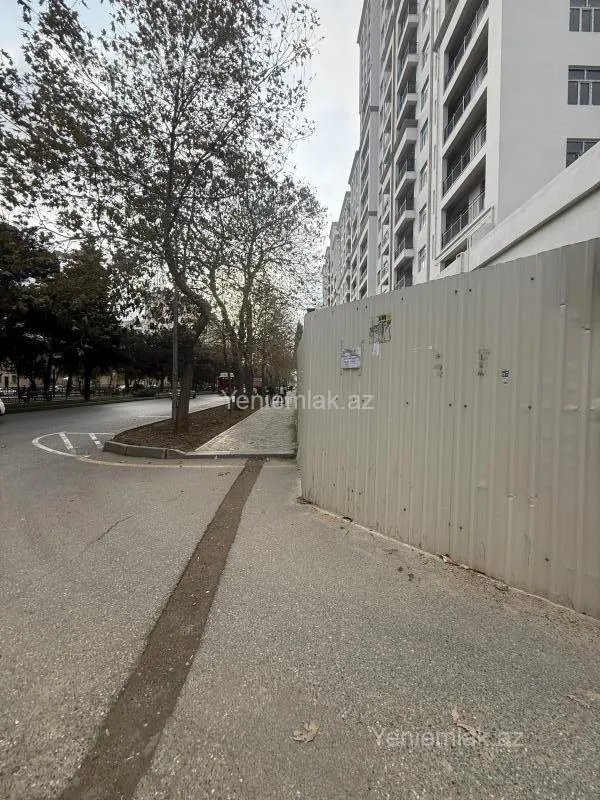 Satılır 3 otaqlı yeni tikili 137.73 m²