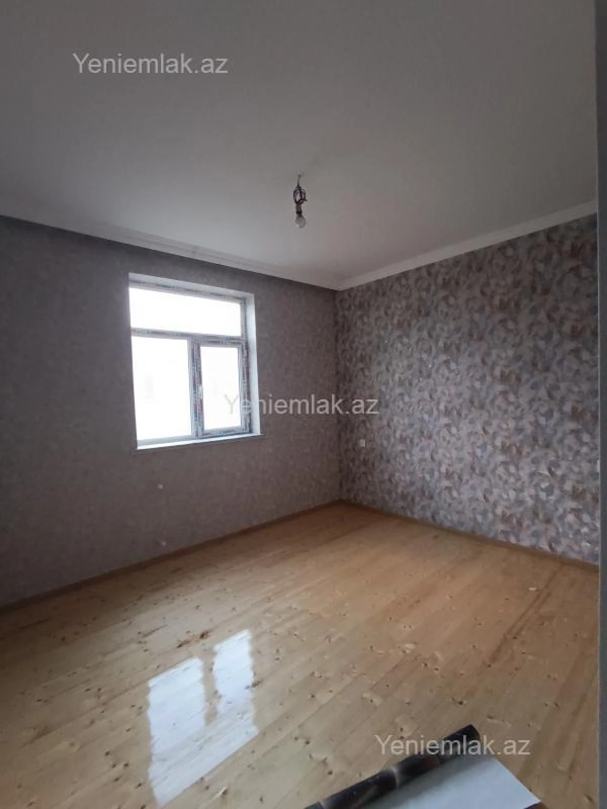 Satılır 3 otaqlı həyət evi 100 m²