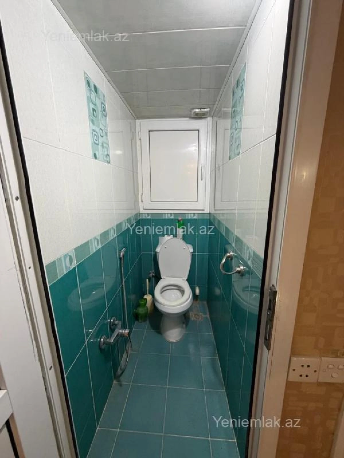 Satılır 5 otaqlı köhnə tikili 120 m²