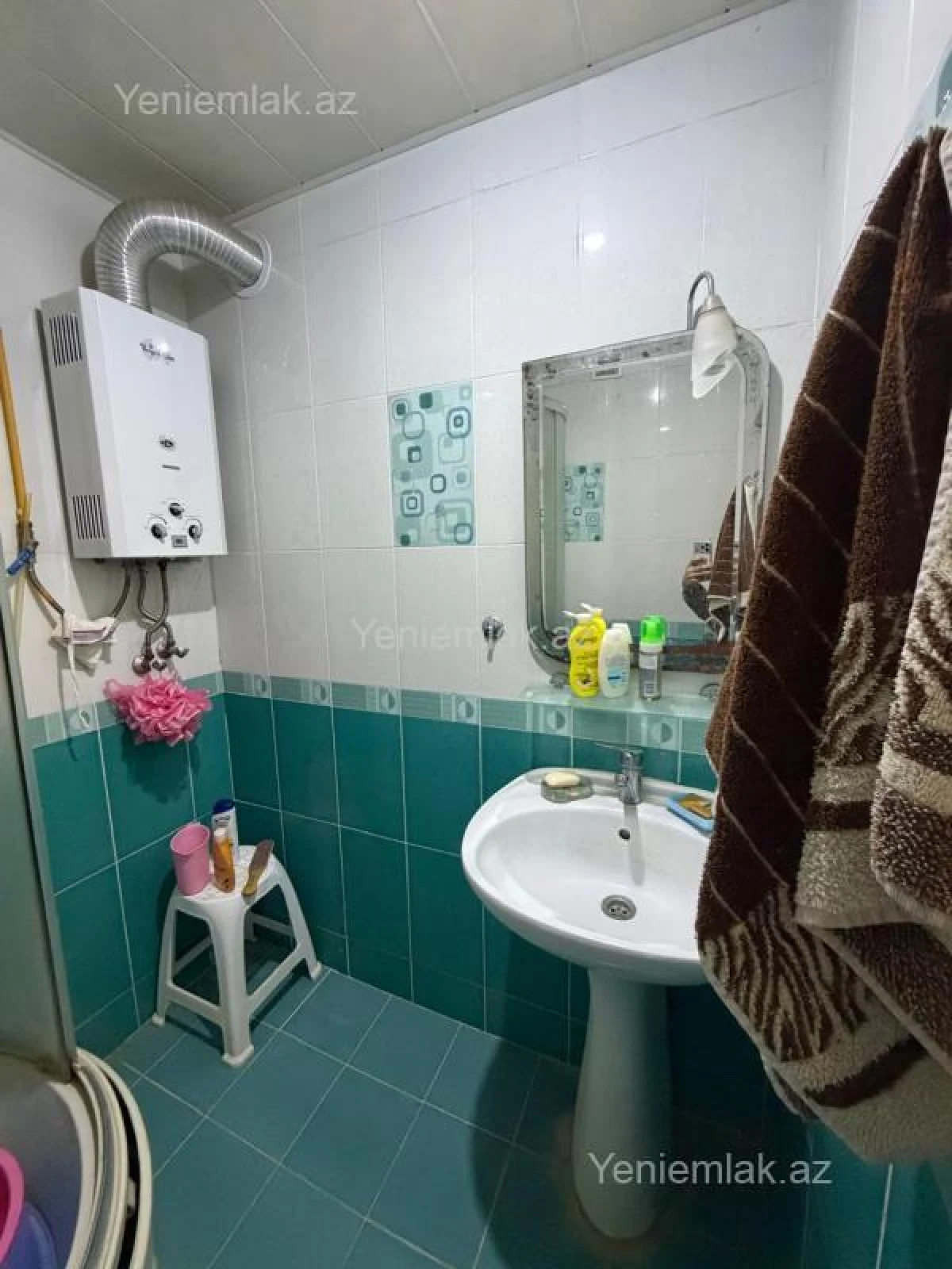 Satılır 5 otaqlı köhnə tikili 120 m²