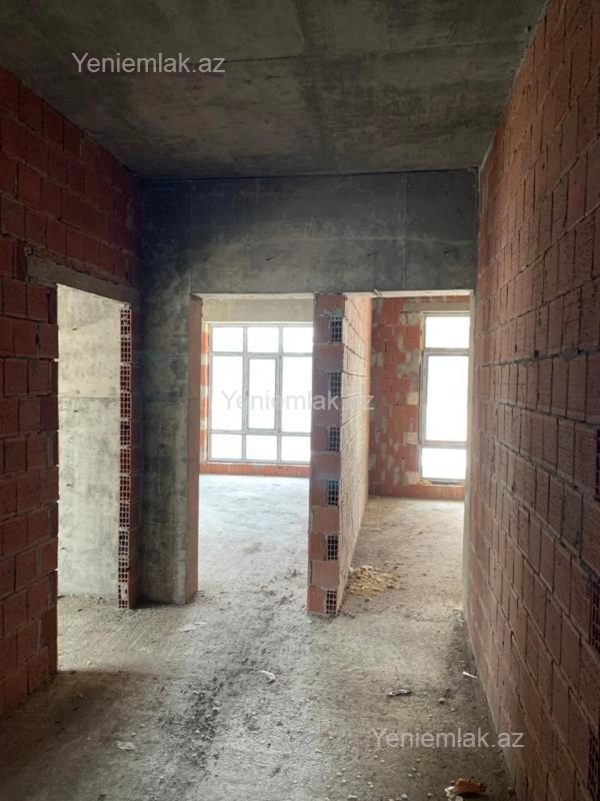 Satılır 2 otaqlı yeni tikili 103 m²