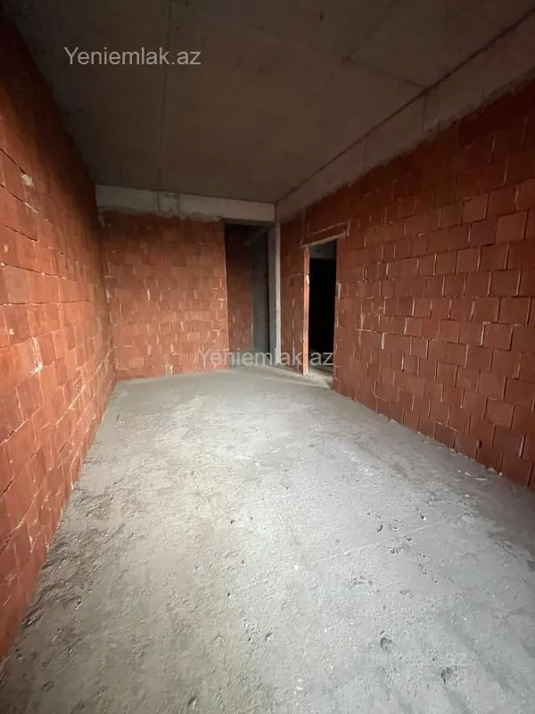 Satılır 2 otaqlı yeni tikili 103 m²