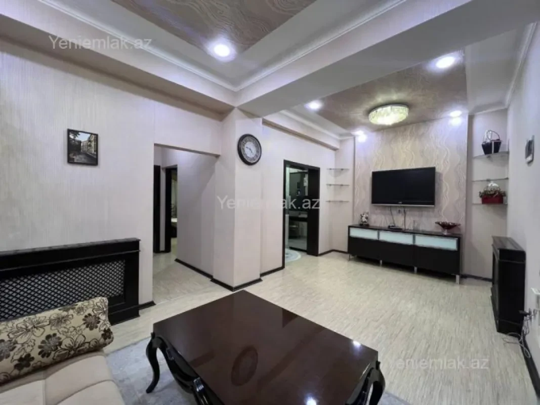 Satılır 3 otaqlı yeni tikili 68 m²