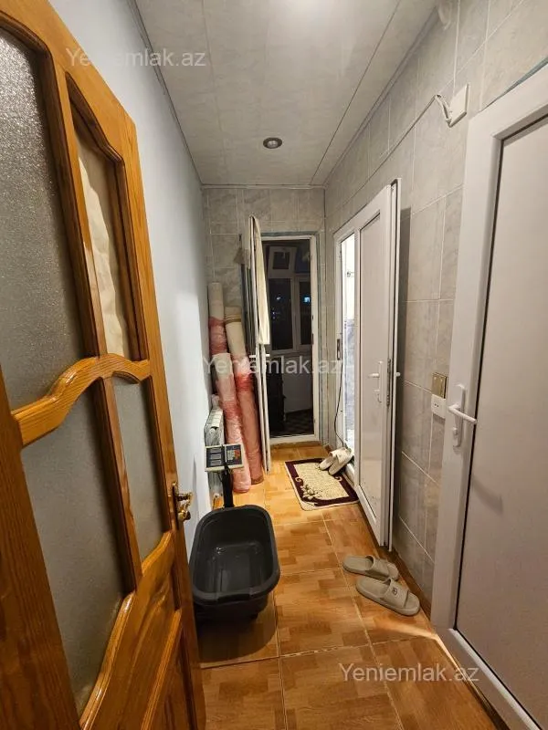 Satılır 3 otaqlı köhnə tikili 72 m²