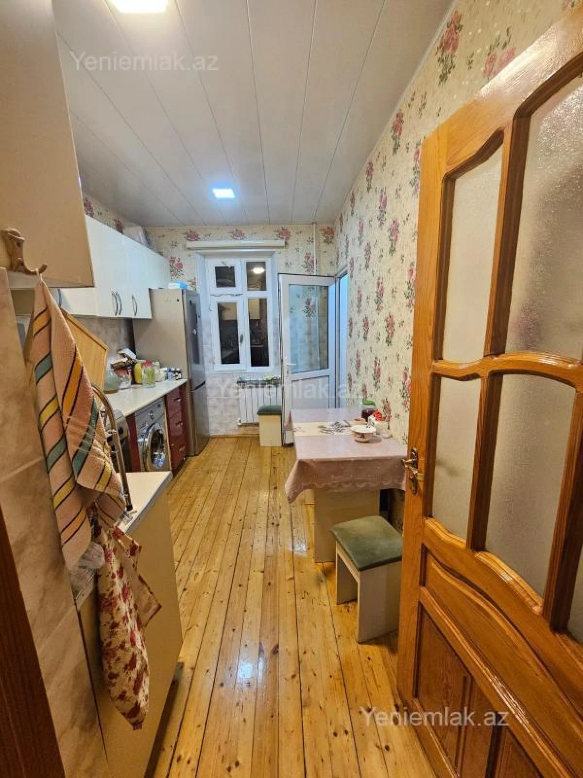 Satılır 3 otaqlı köhnə tikili 72 m²