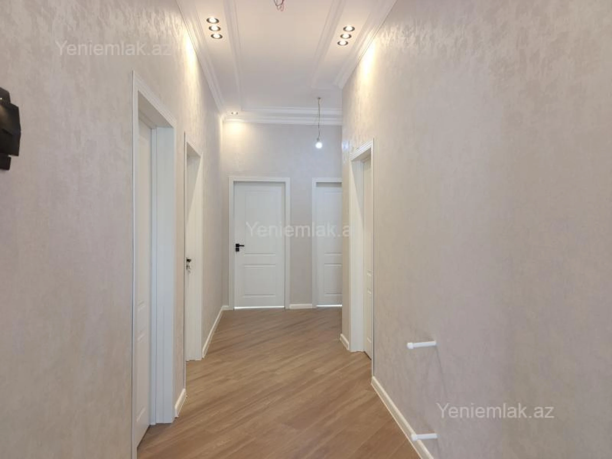 Satılır 4 otaqlı həyət evi 120 m²