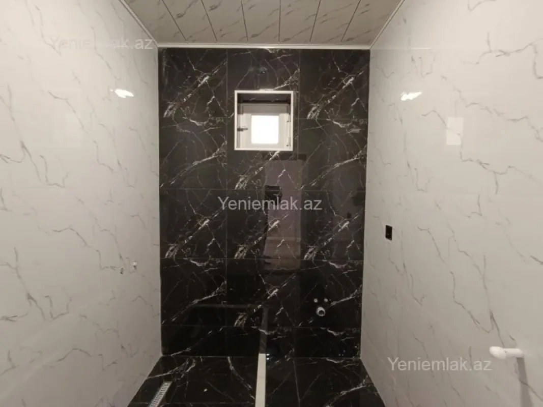 Satılır 4 otaqlı həyət evi 120 m²