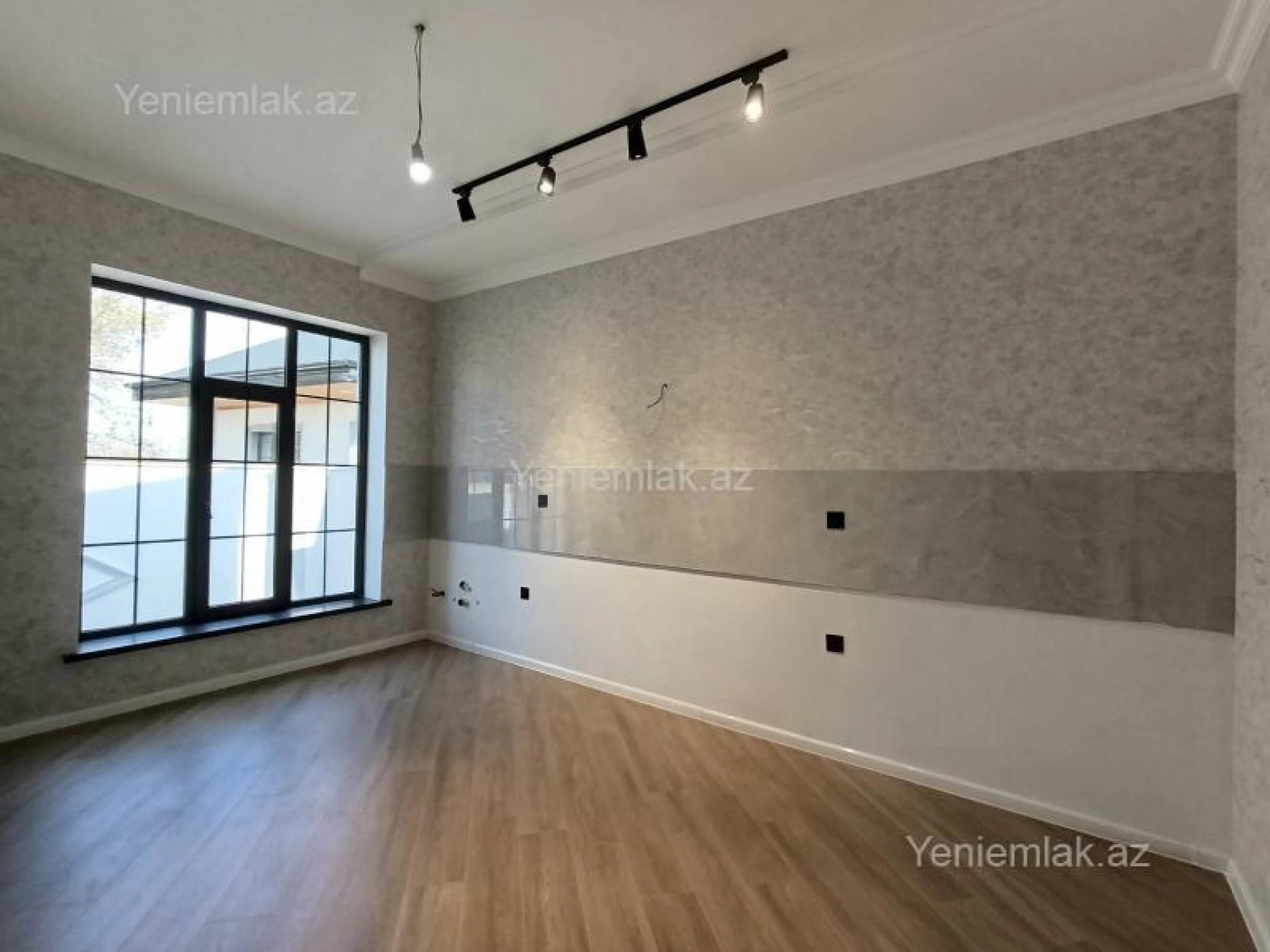 Satılır 4 otaqlı həyət evi 120 m²