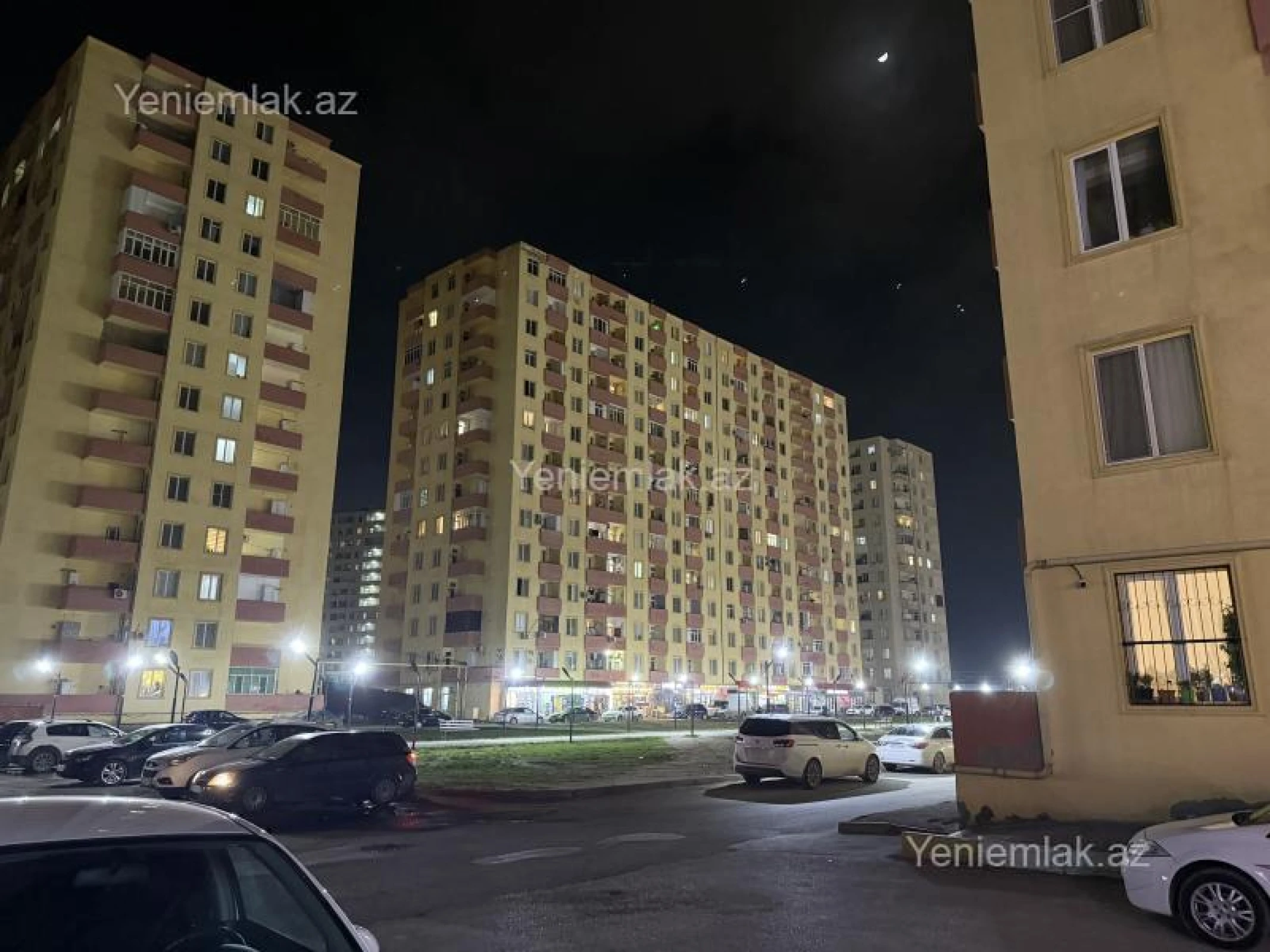 Satılır 3 otaqlı yeni tikili 132 m²