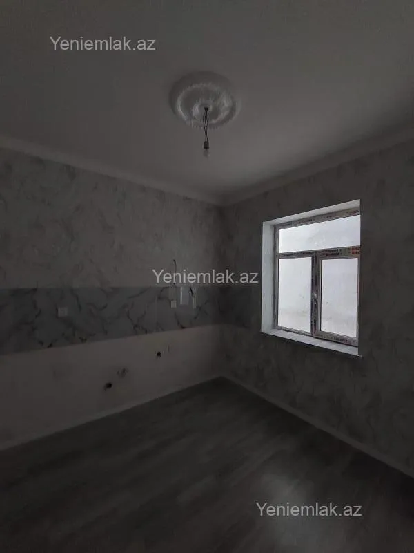 Satılır 4 otaqlı həyət evi 120 m²