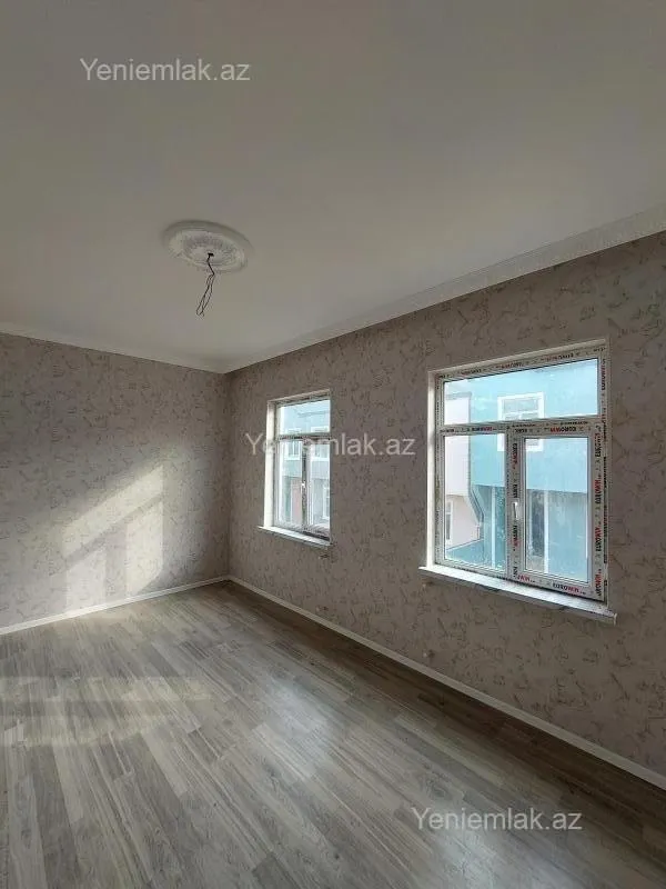 Satılır 4 otaqlı həyət evi 120 m²