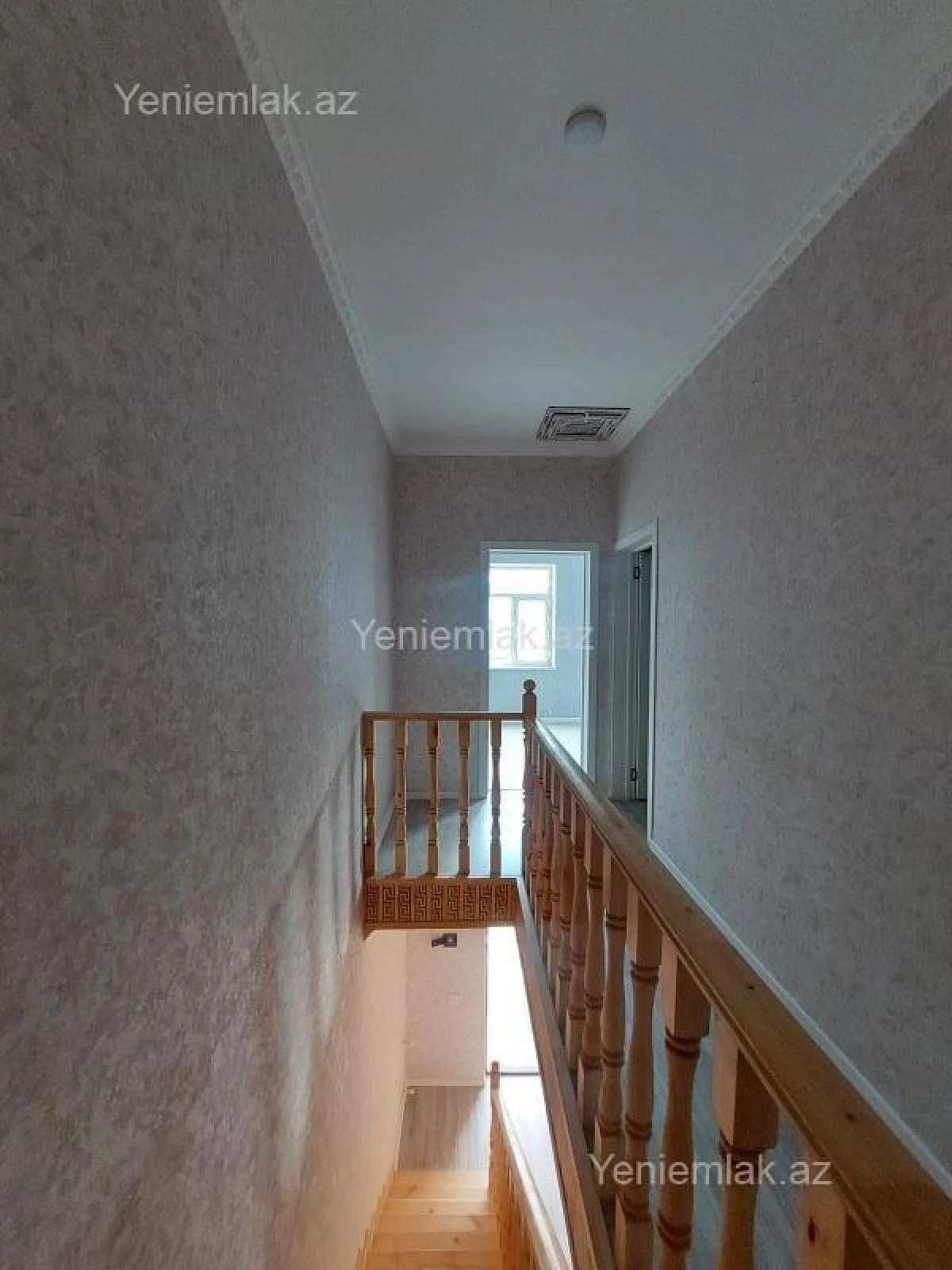 Satılır 4 otaqlı həyət evi 120 m²