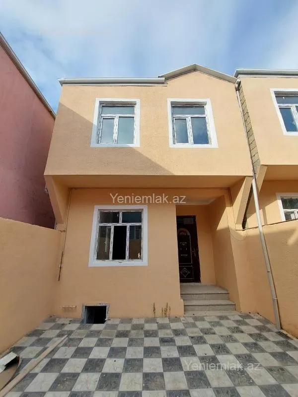 Satılır 4 otaqlı həyət evi 120 m²