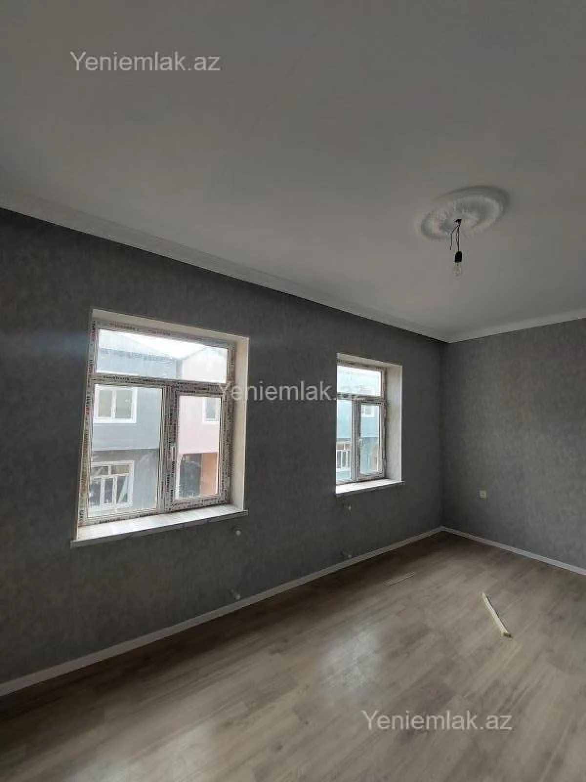 Satılır 4 otaqlı həyət evi 120 m²