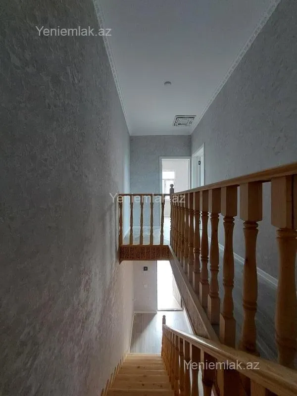 Satılır 4 otaqlı həyət evi 120 m²