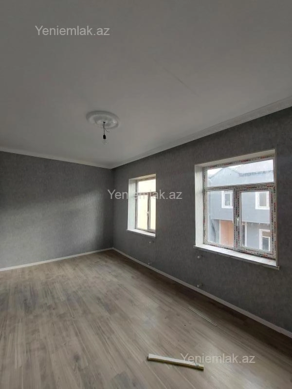Satılır 4 otaqlı həyət evi 120 m²