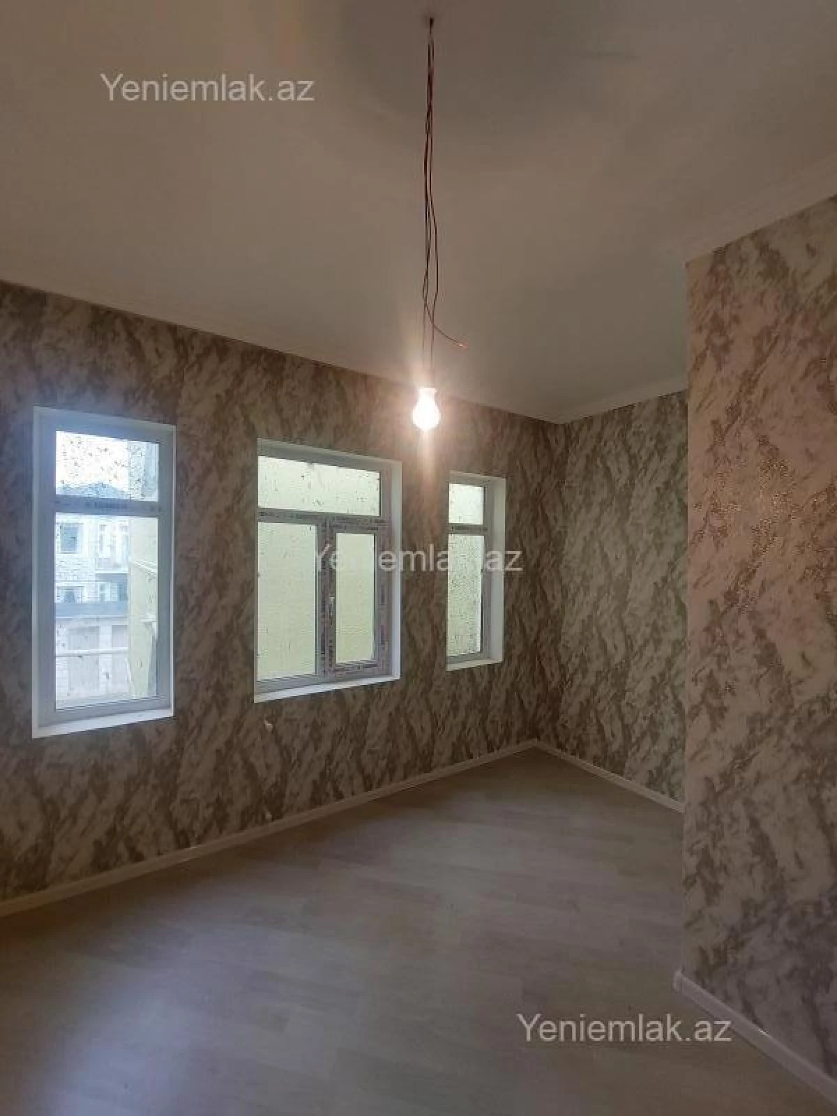 Satılır 3 otaqlı həyət evi 100 m²