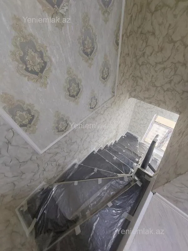 Satılır 3 otaqlı həyət evi 100 m²