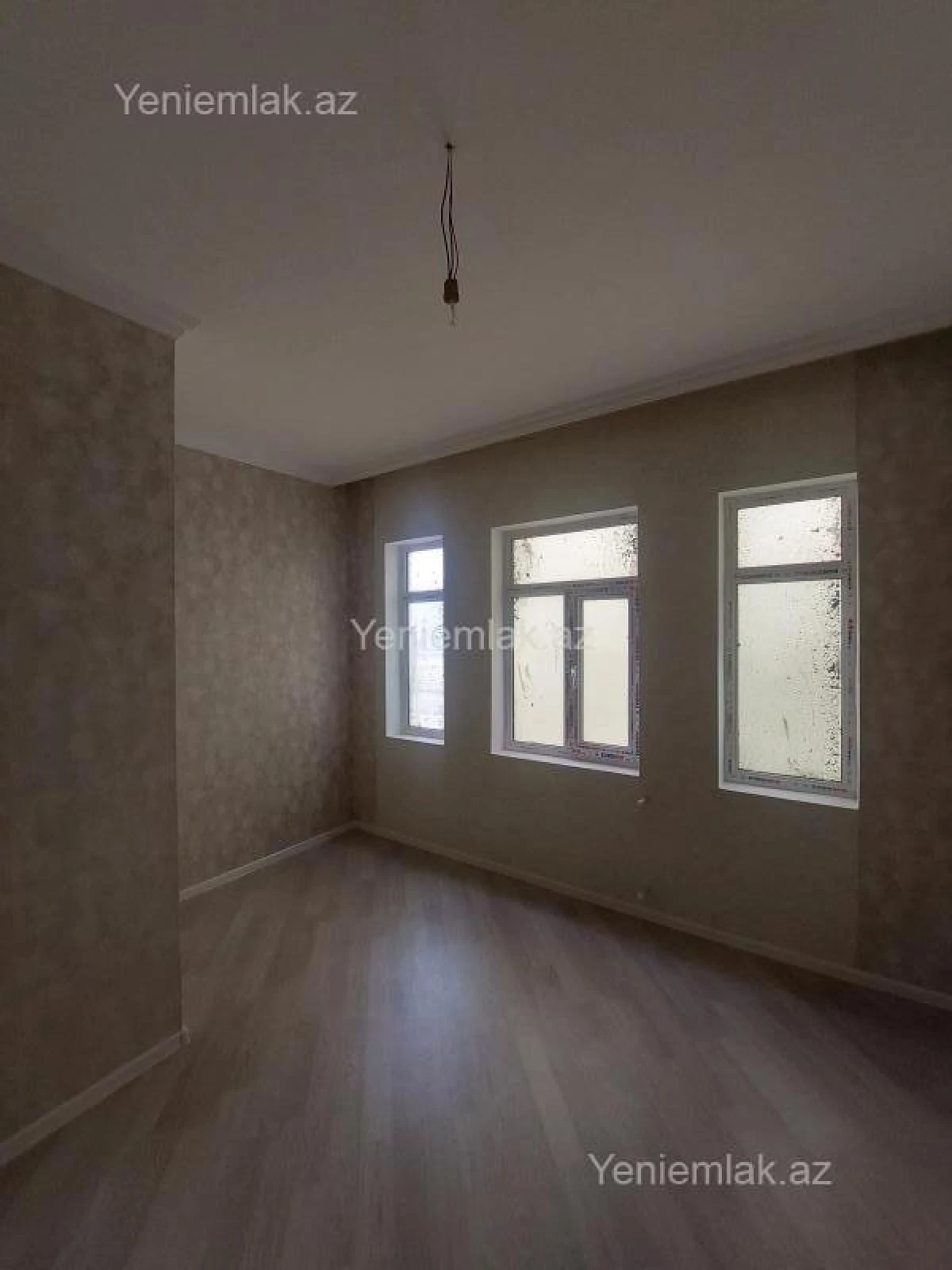 Satılır 3 otaqlı həyət evi 100 m²