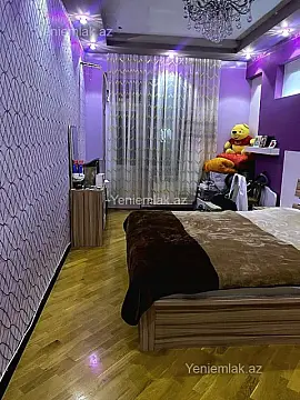 Satılır 3 otaqlı yeni tikili 125 m²