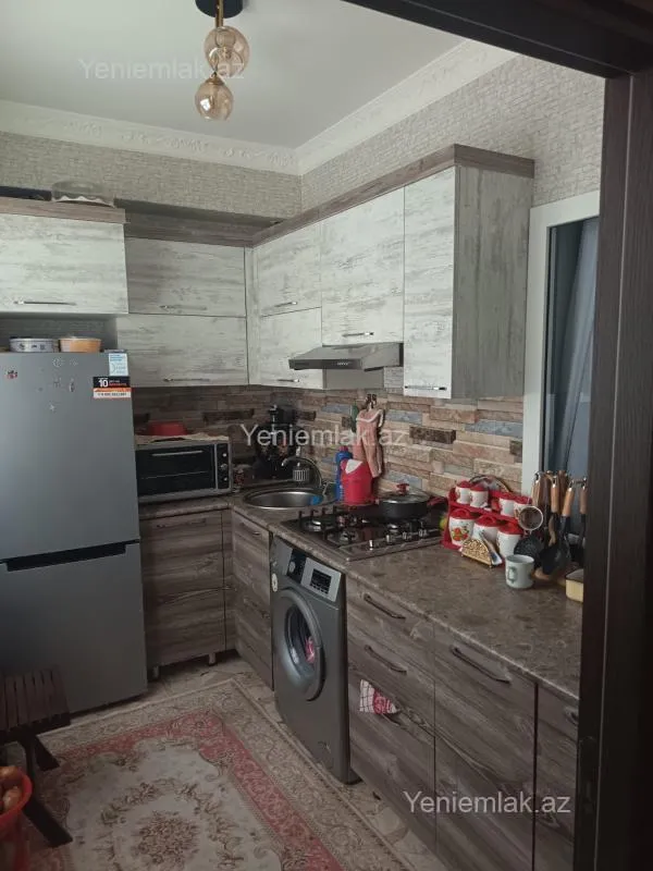 Satılır 2 otaqlı yeni tikili 60 m²