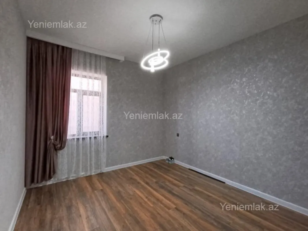Satılır 4 otaqlı həyət evi 125 m²