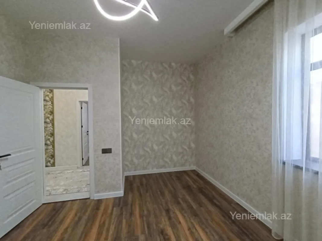 Satılır 4 otaqlı həyət evi 125 m²