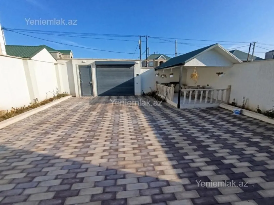 Satılır 4 otaqlı həyət evi 125 m²