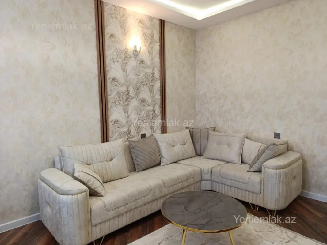 Satılır 4 otaqlı həyət evi 125 m²