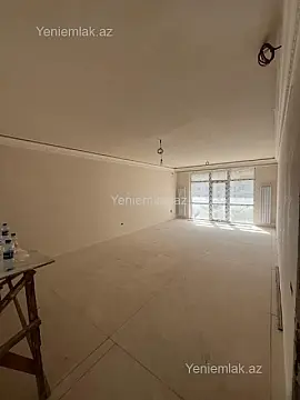 Satılır 4 otaqlı yeni tikili 200 m²