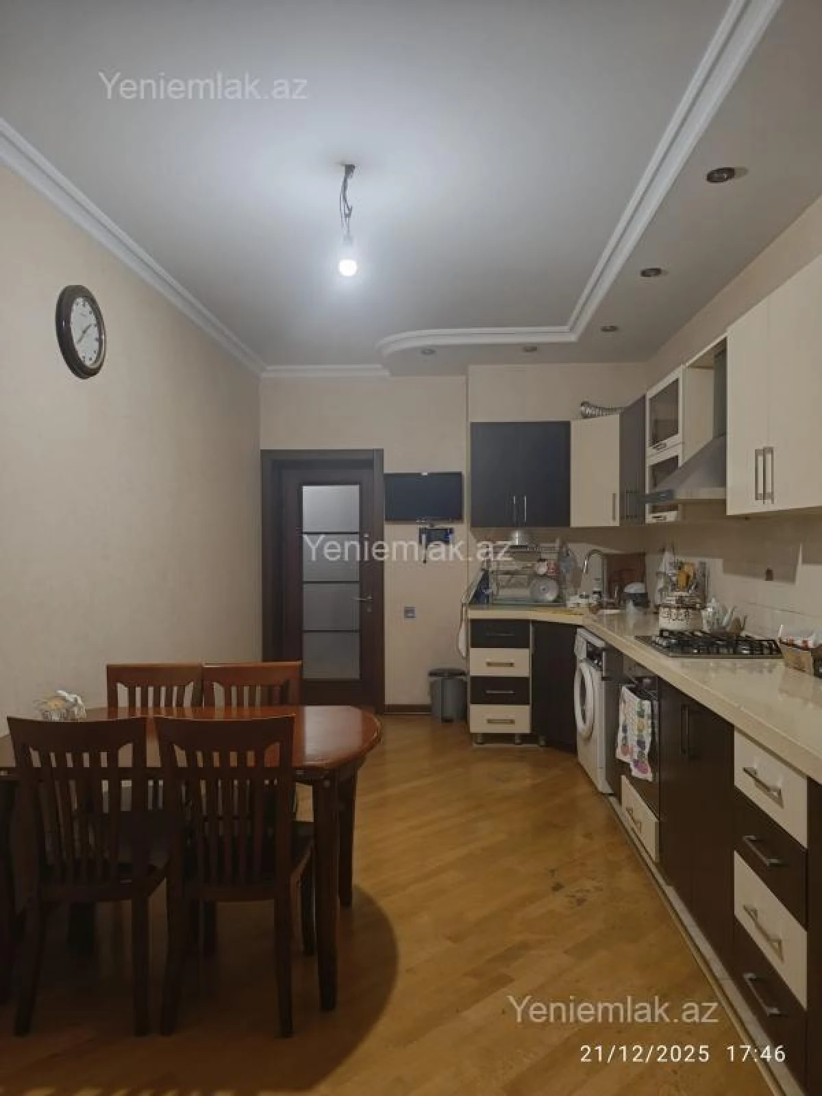 Satılır 2 otaqlı yeni tikili 96 m²