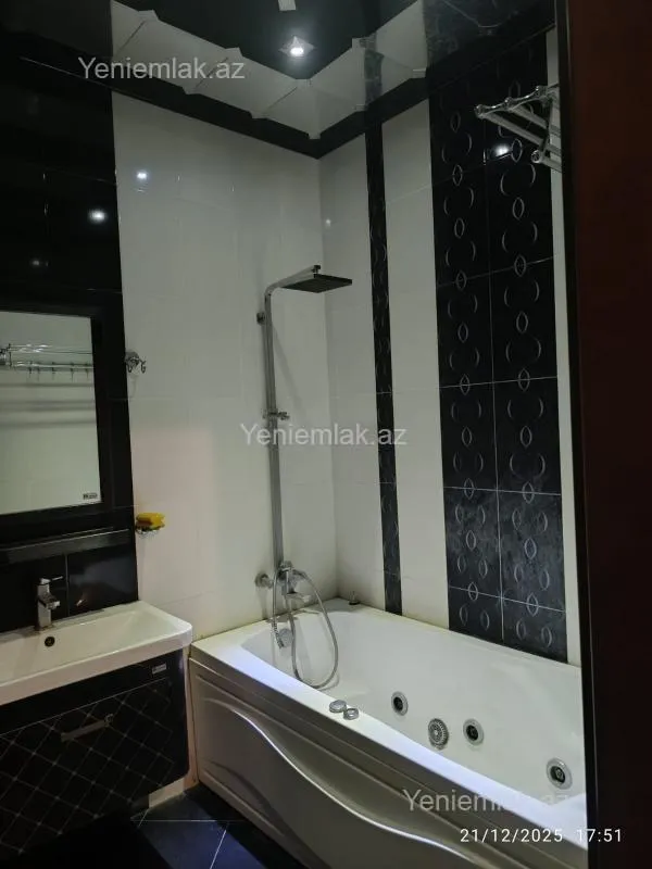 Satılır 2 otaqlı yeni tikili 96 m²