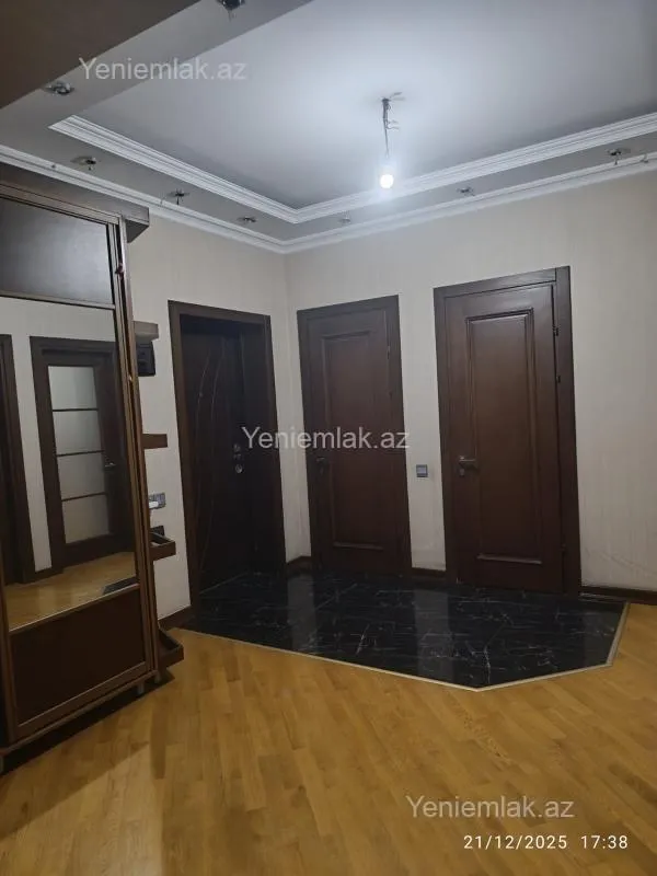 Satılır 2 otaqlı yeni tikili 96 m²
