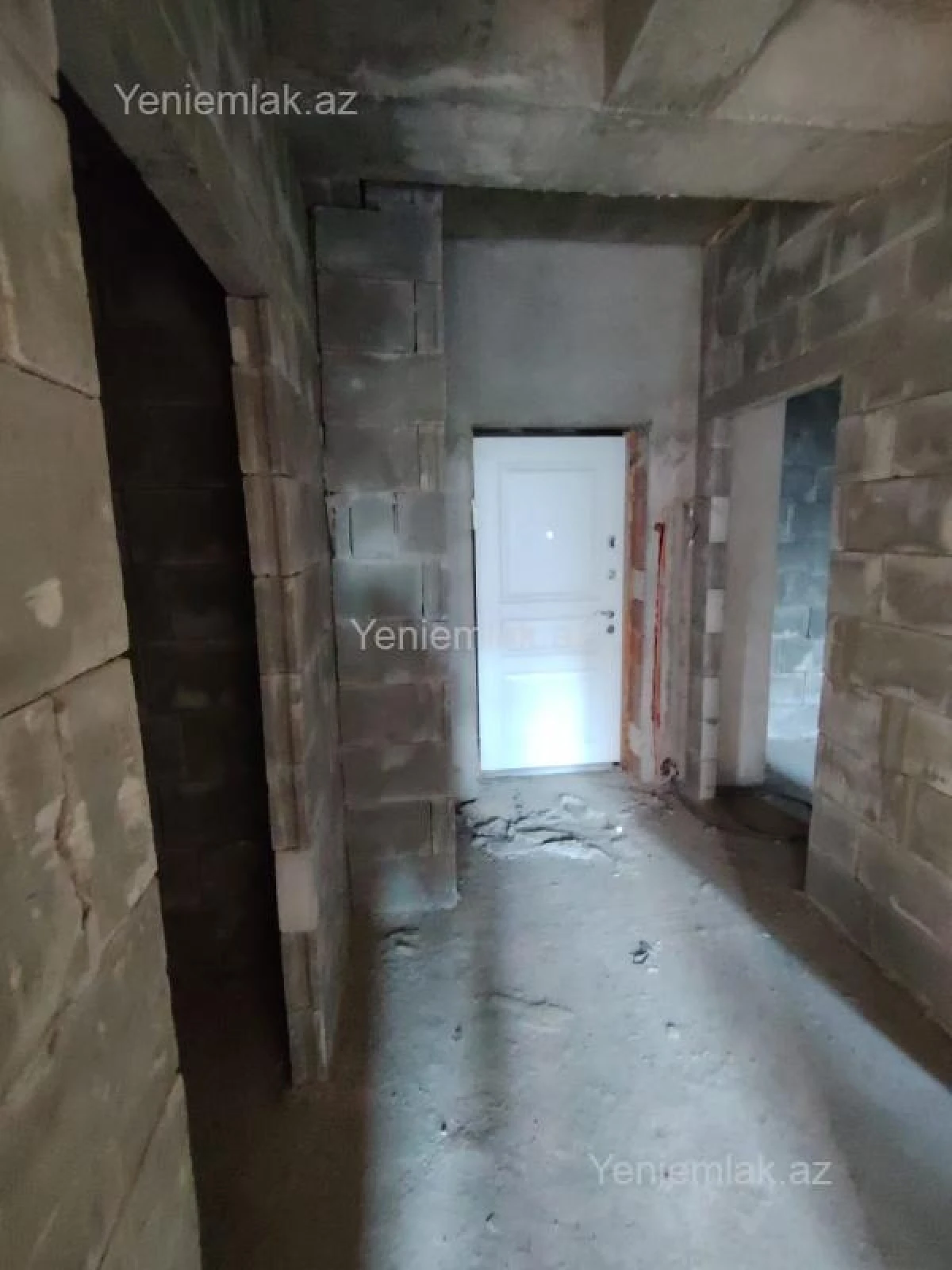 Satılır 2 otaqlı yeni tikili 60 m²