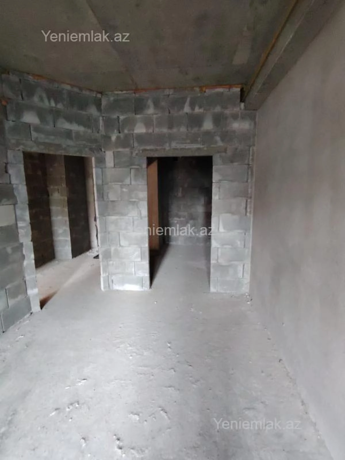 Satılır 2 otaqlı yeni tikili 60 m²