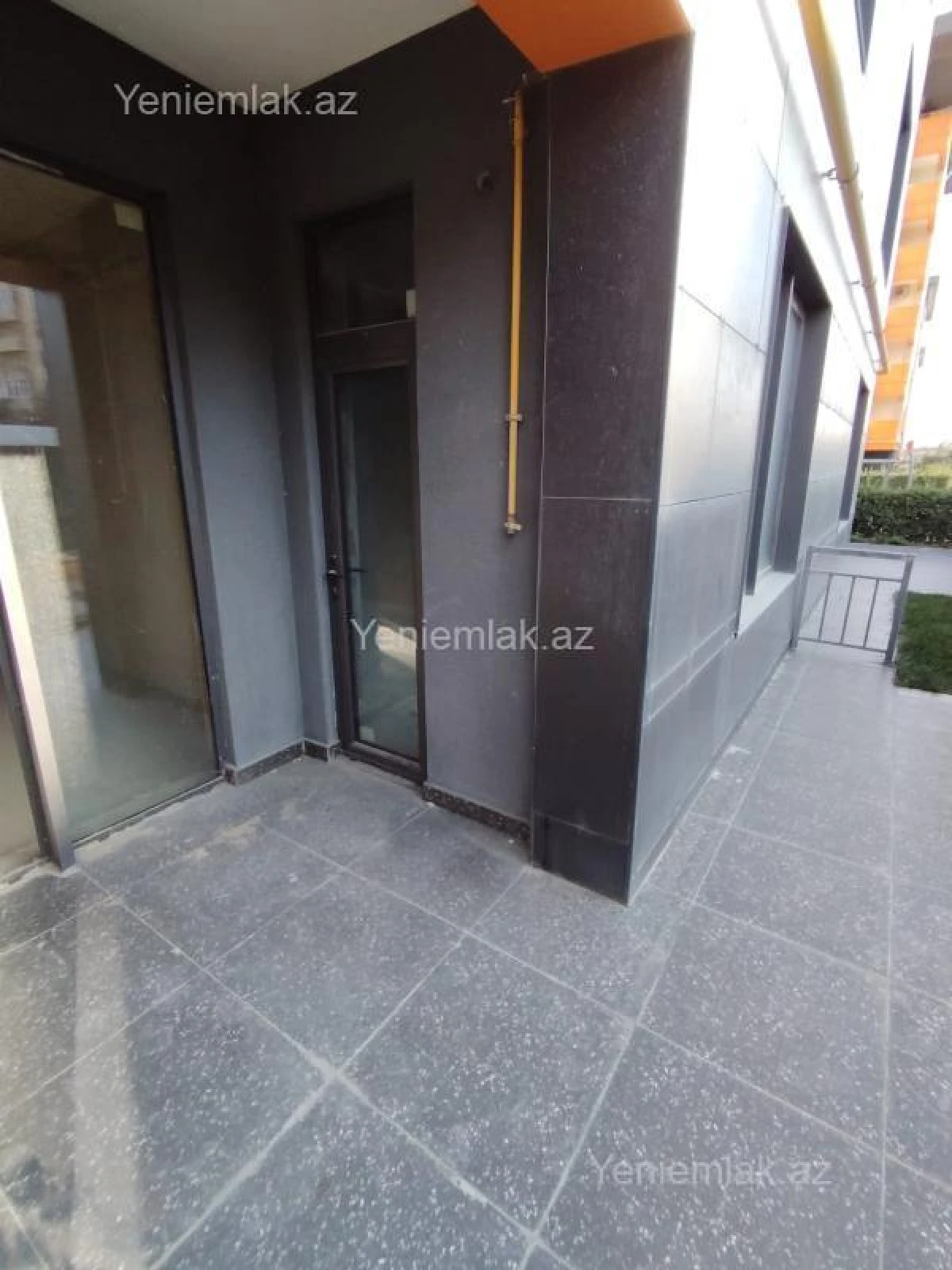 Satılır 2 otaqlı yeni tikili 60 m²