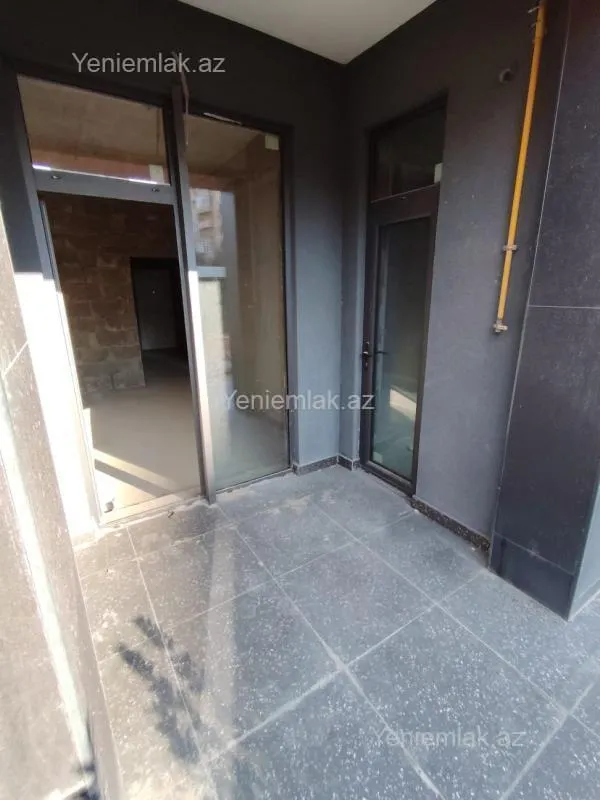 Satılır 2 otaqlı yeni tikili 60 m²