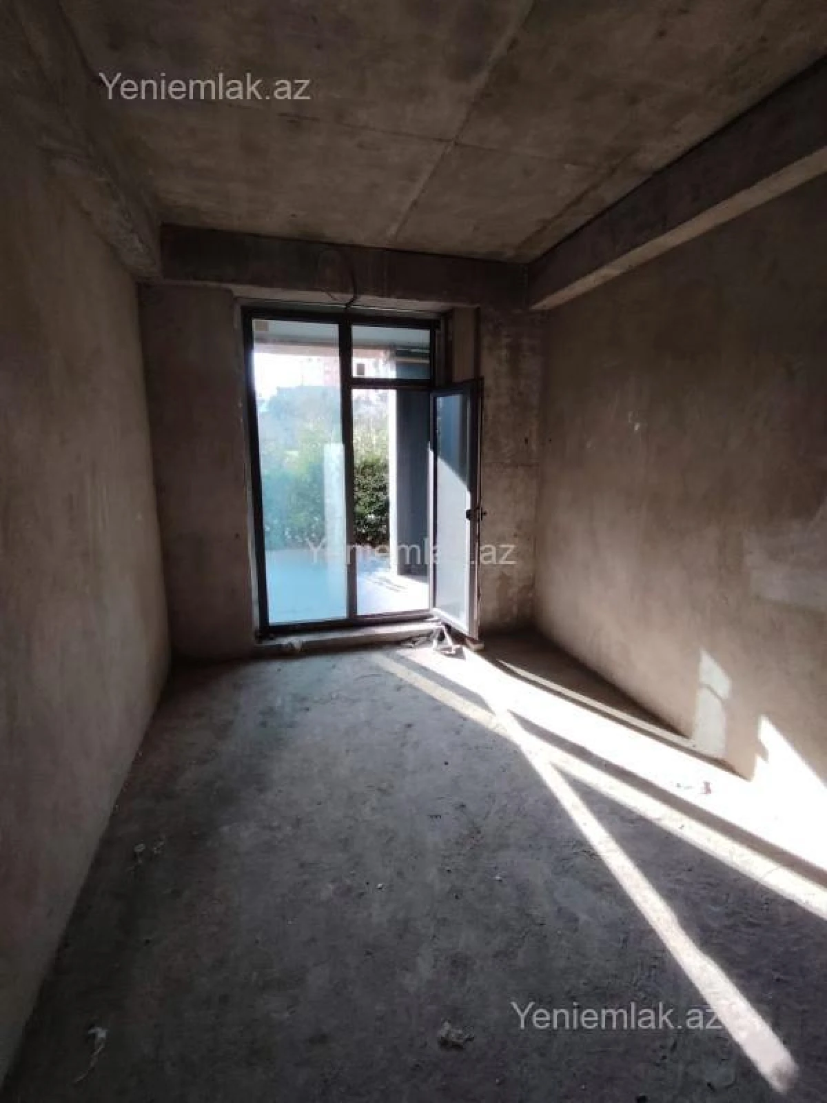 Satılır 2 otaqlı yeni tikili 60 m²