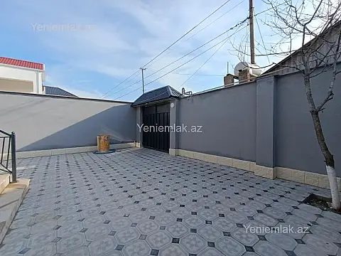 Satılır 6 otaqlı həyət evi 200 m²