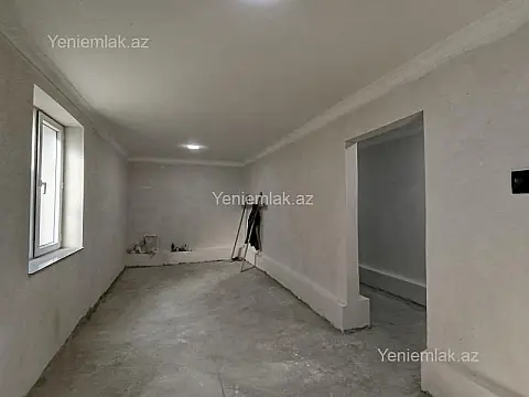 Satılır 6 otaqlı həyət evi 200 m²