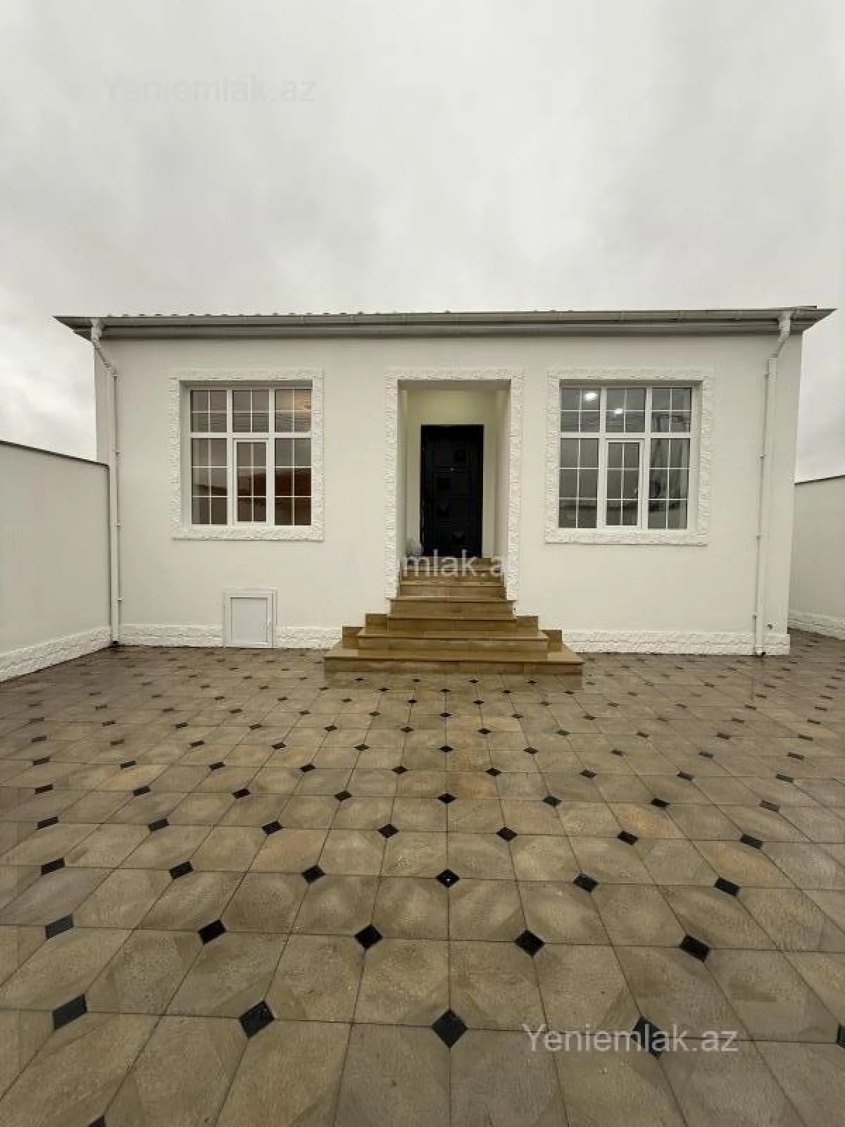 Satılır 3 otaqlı həyət evi 100 m²