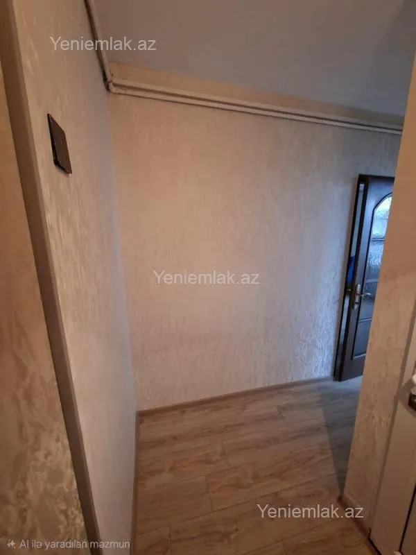 Satılır 2 otaqlı köhnə tikili 35 m²